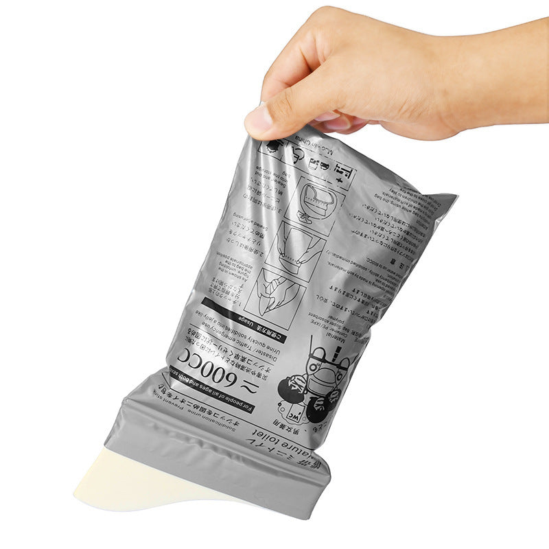 4Pcs Disposable Urine Bags Camping Pee Bags for Men Women, Disposable Urinals Vomit Bags for Travel Urinal Toilet Traffic Jam Emergency Portable Toilet